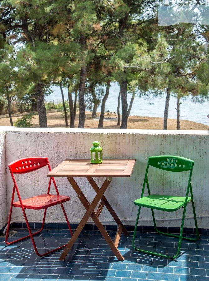 Summerday Villa Private Beach Néa Irákleia Eksteriør billede