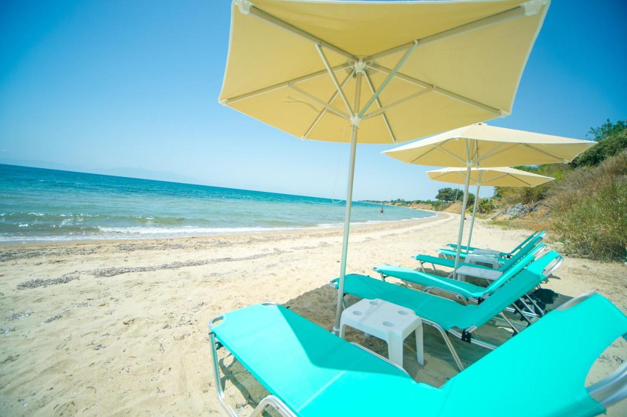 Summerday Villa Private Beach Néa Irákleia Eksteriør billede