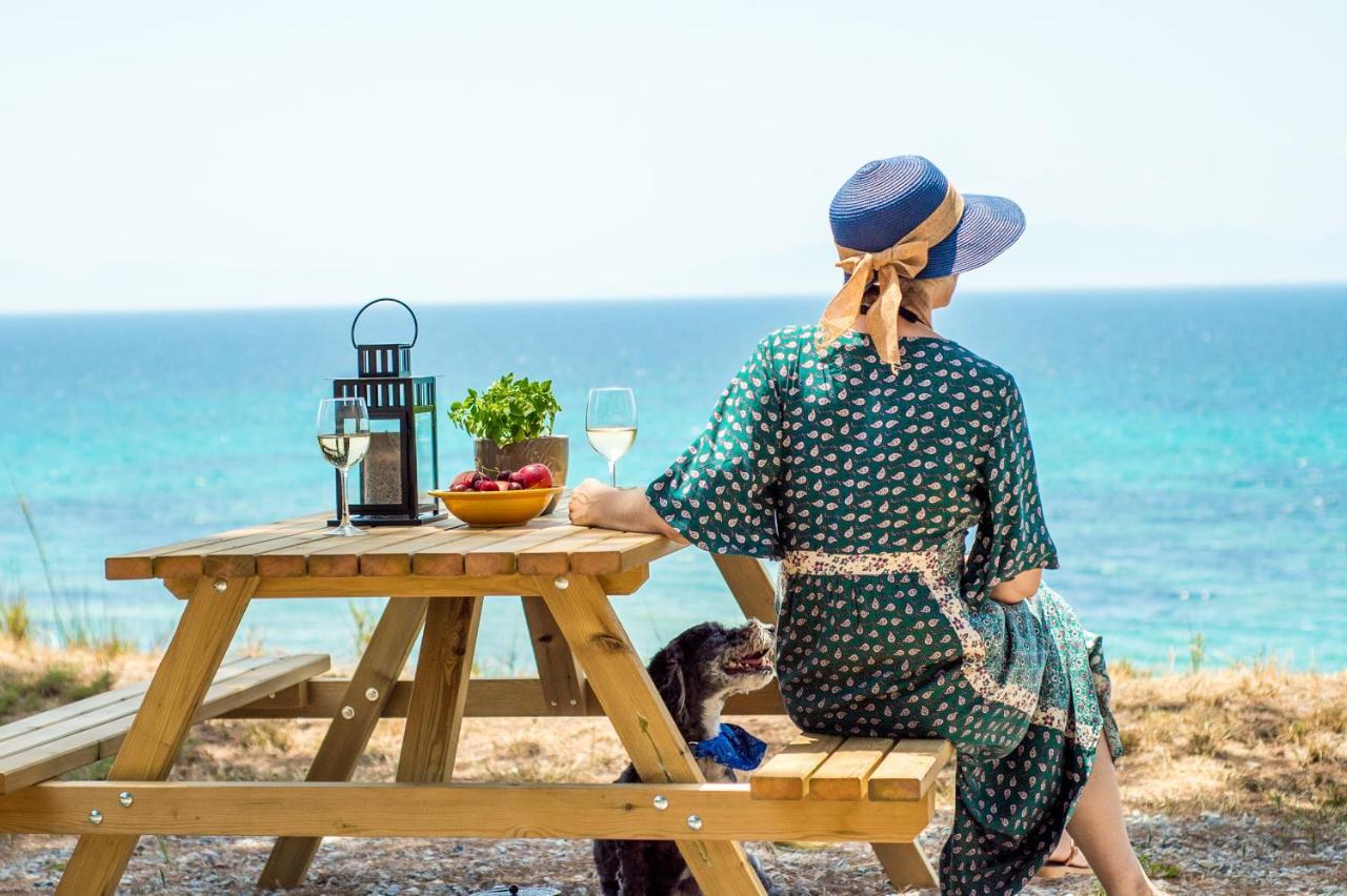 Summerday Villa Private Beach Néa Irákleia Eksteriør billede